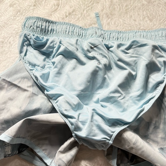 Nike Dri-FIT Gray Printed Running Shorts Women’s M - Picture 7 of 9